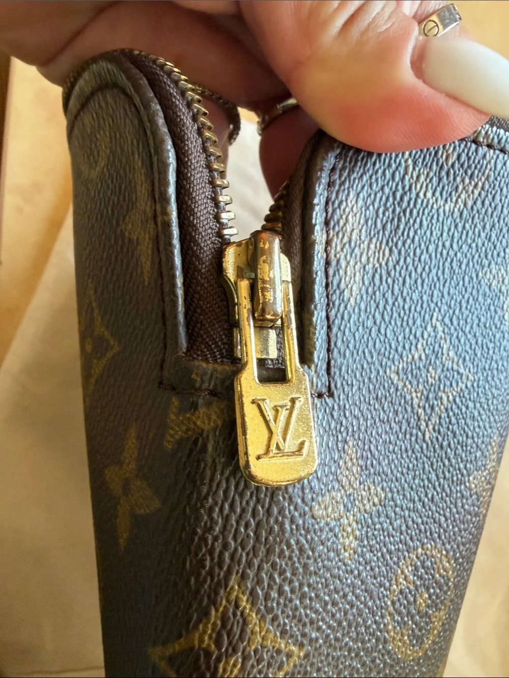 Louis Vuitton Monogram Canvas Laptop Sleeve - Brown & Gold